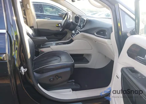 2022 Chrysler Pacifica Limited z USA, uszkodzony, nr VIN 2C4RC1GG0NR139033